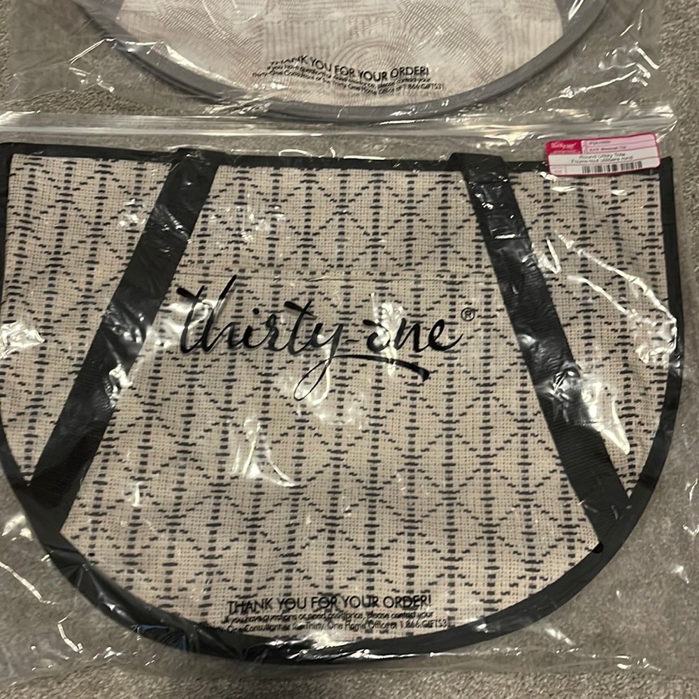 2- Thirty One Round Utility Totes - Moroccan Tile and Desert Dash